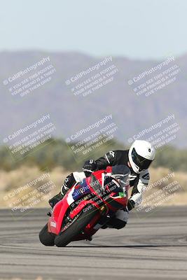 media/Nov-30-2025-TrackXperience (Sun) [[c0061d280f]]/3-Level 1/Session 3 (Turn 16)/